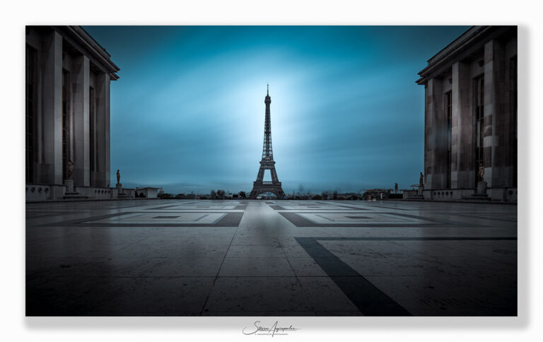 Capture the Eiffel: Mastering Mood and Composition