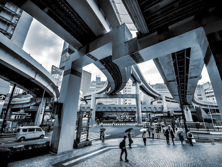 Concrete Waltz: Tokyo’s Urban Symphony Unveiled