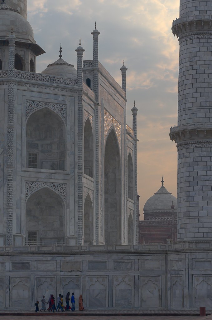 Photographing the Taj Mahal: Mastering the Majestic: