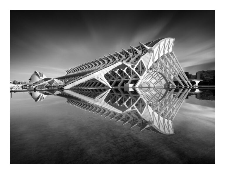 Valencia, Spain: Exploring the Futuristic City of Arts And Sciences