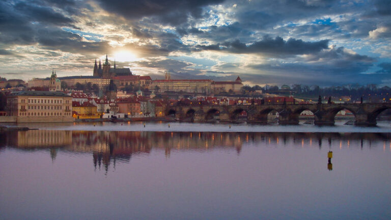 Golden Hour Majesty: Capturing Prague’s Timeless Beauty