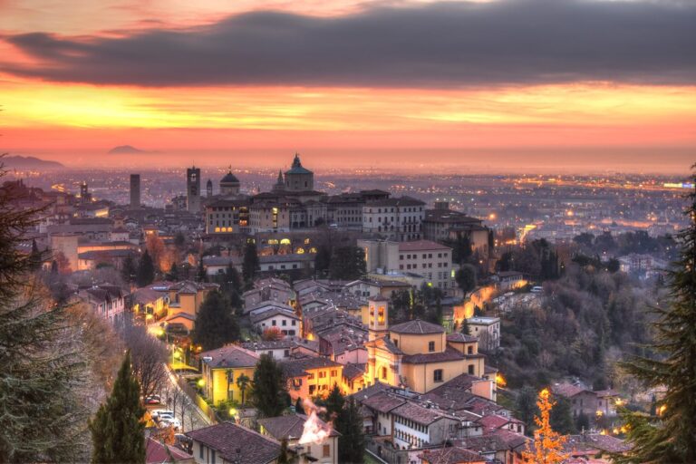 Sunset Over Bergamo: Capturing Italy’s Timeless Glow