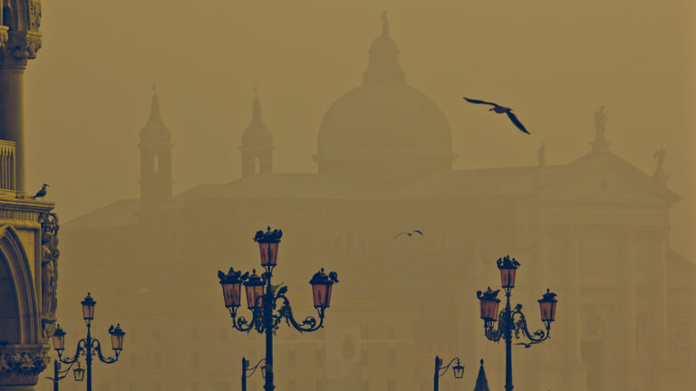 Venice at Dawn: Capturing the Magic of Saint Marks Basilica